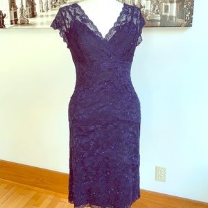Blu Sage Navy Sequin Lace Formal Dress sz 6 EUC
